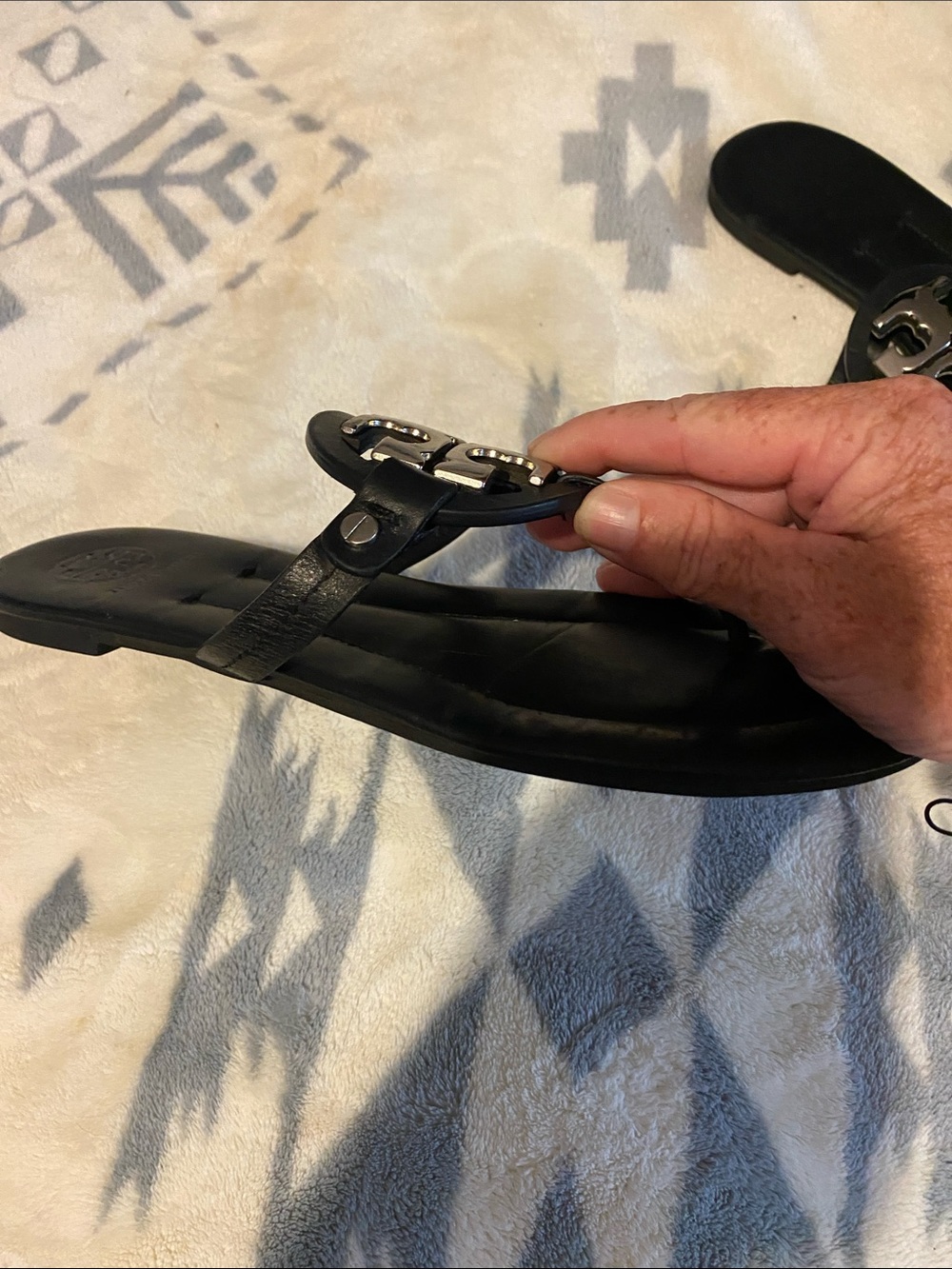 Tory Burch Black Logo Thong Sandals - Picture 3 of 11